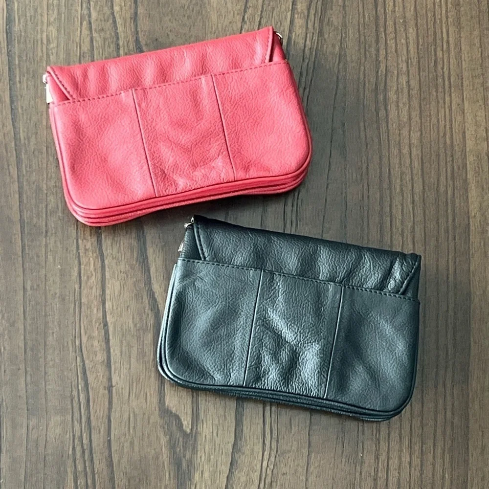 Bundle of Crossbody Purses (2)